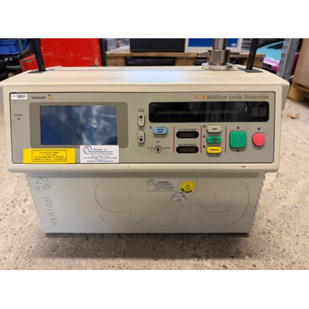 Spectromètre de masse à hélium - Varian 979